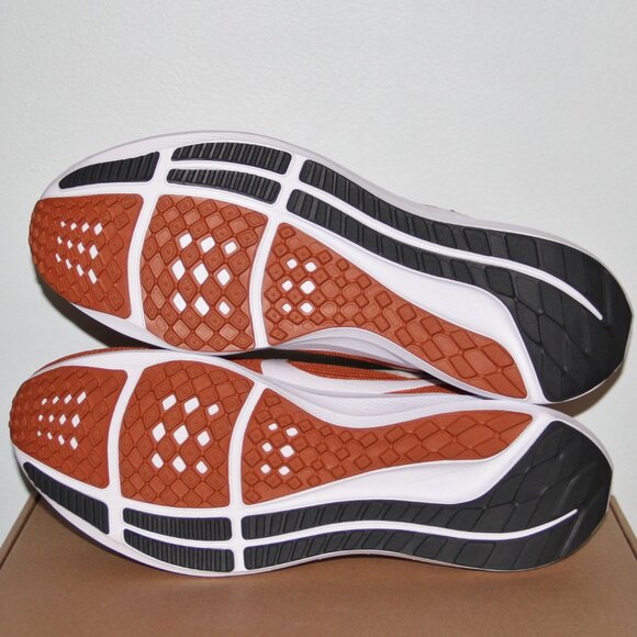 Nike Air Zoom Pegasus 40 Texas Longhorns Shoes Mens 7 13 Orange main image 6